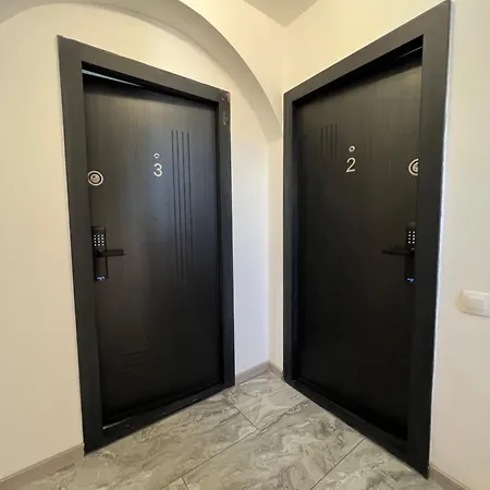 Piramidei 3* Bukarest