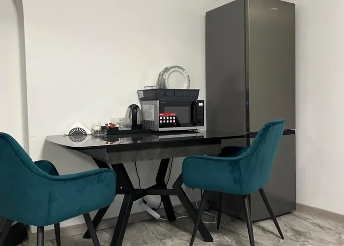 Piramidei בוקרשט